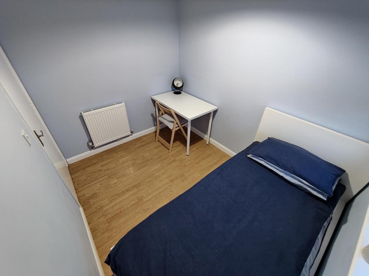 Joshua Court Single Room Stoke-on-Trent Exterior foto